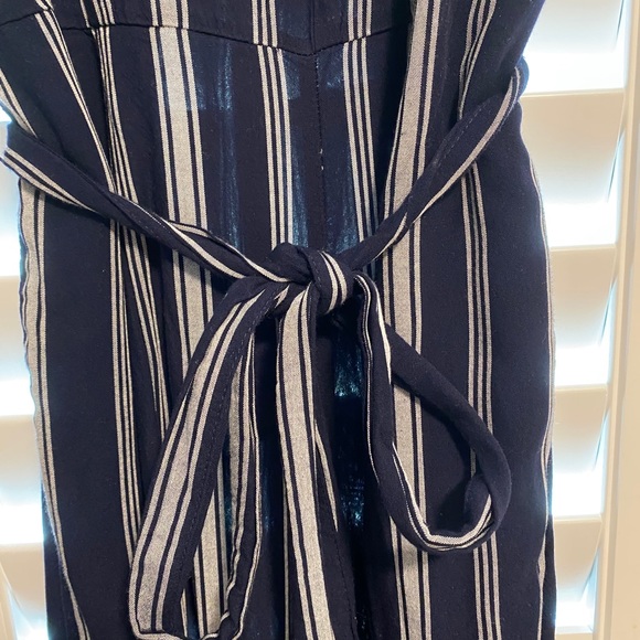 navy blue striped jumpsuit - Picture 4 of 4